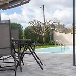 Muinos Pool&garden En Tuy Muy Cerca De Portugal *
