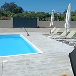 بيت للعطل Muinos Pool&garden En Tuy Muy Cerca De Portugal *