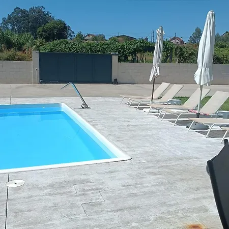펜션 Muinos Pool&garden En Tuy Muy Cerca De Portugal *